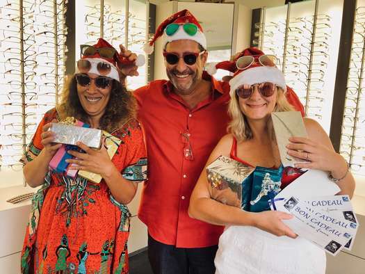 Photo de L'équipe  - SARL CENTRE OPTIQUE à NOUMEA NELLE CALEDONIE